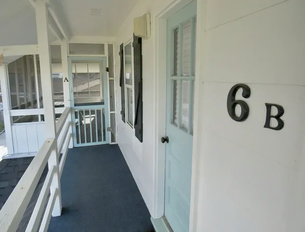 Saltaire Cottages hotel detail image 3