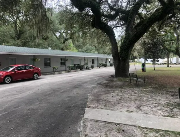 Cindys Motel hotel detail image 1