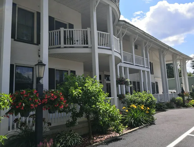 Historic Hotel Broadalbin hotel detail image 1