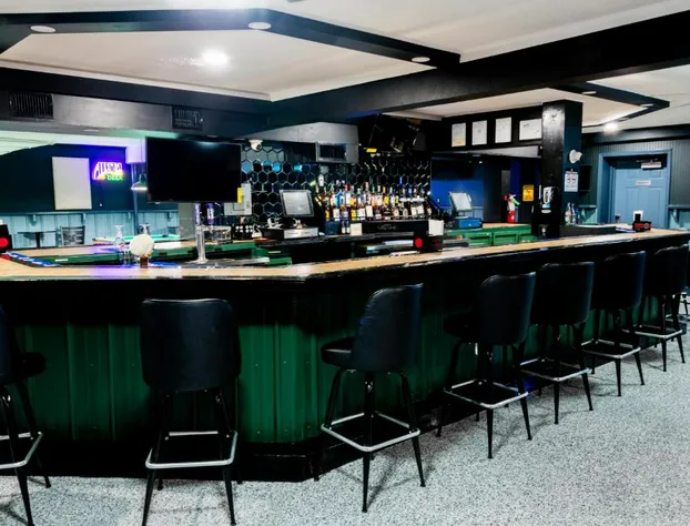 Budget Inn & Suites hotel detail image 4