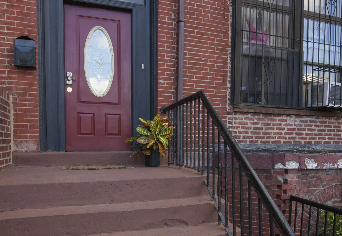 Saint Nicholas Inn Guesthouse hotel hero