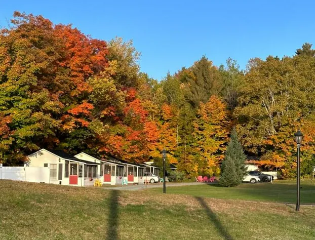 Carroll Motel & Cottages hotel detail image 3