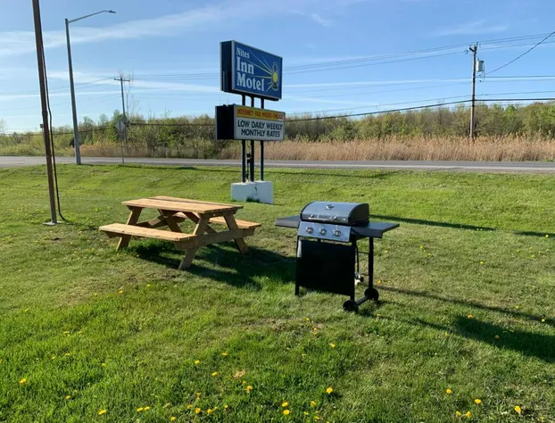 Nites Inn Motel hotel detail image 1