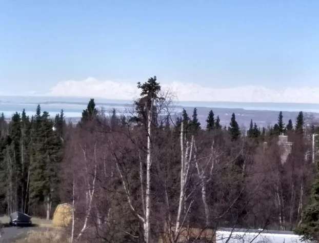 Alaska Sundance Retreat B&B hotel detail image 1