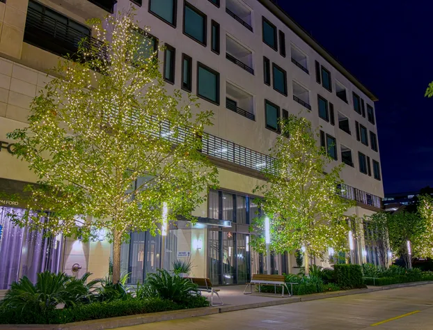 Luxe Life hotel detail image 1