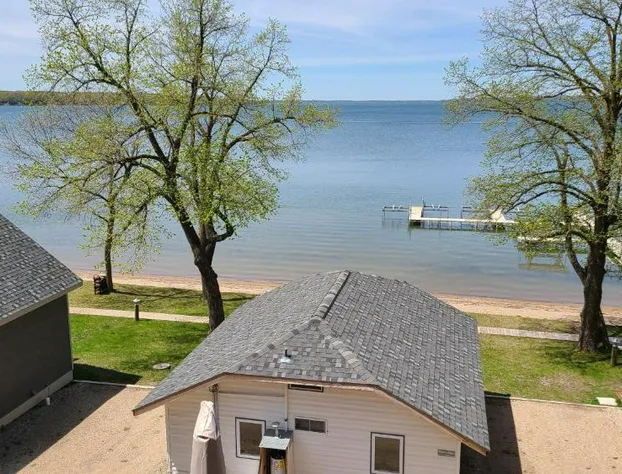 Viking Bay Resort & Lodge hotel detail image 4