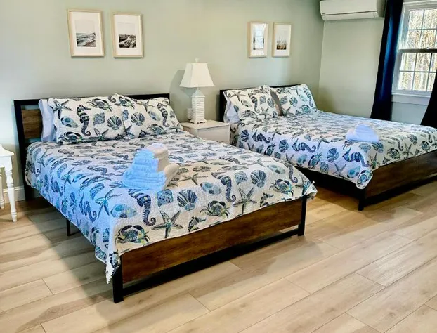 Sandy Neck Motel hotel detail image 3