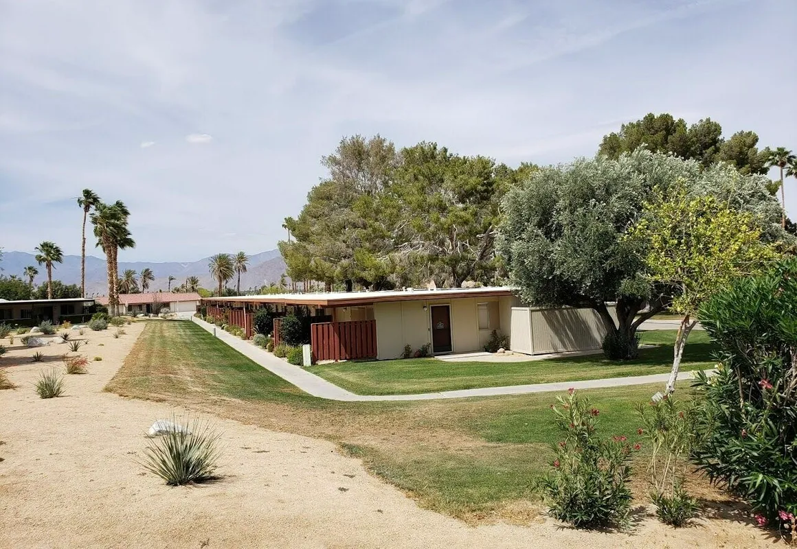 Borrego Springs Embassy hotel hero