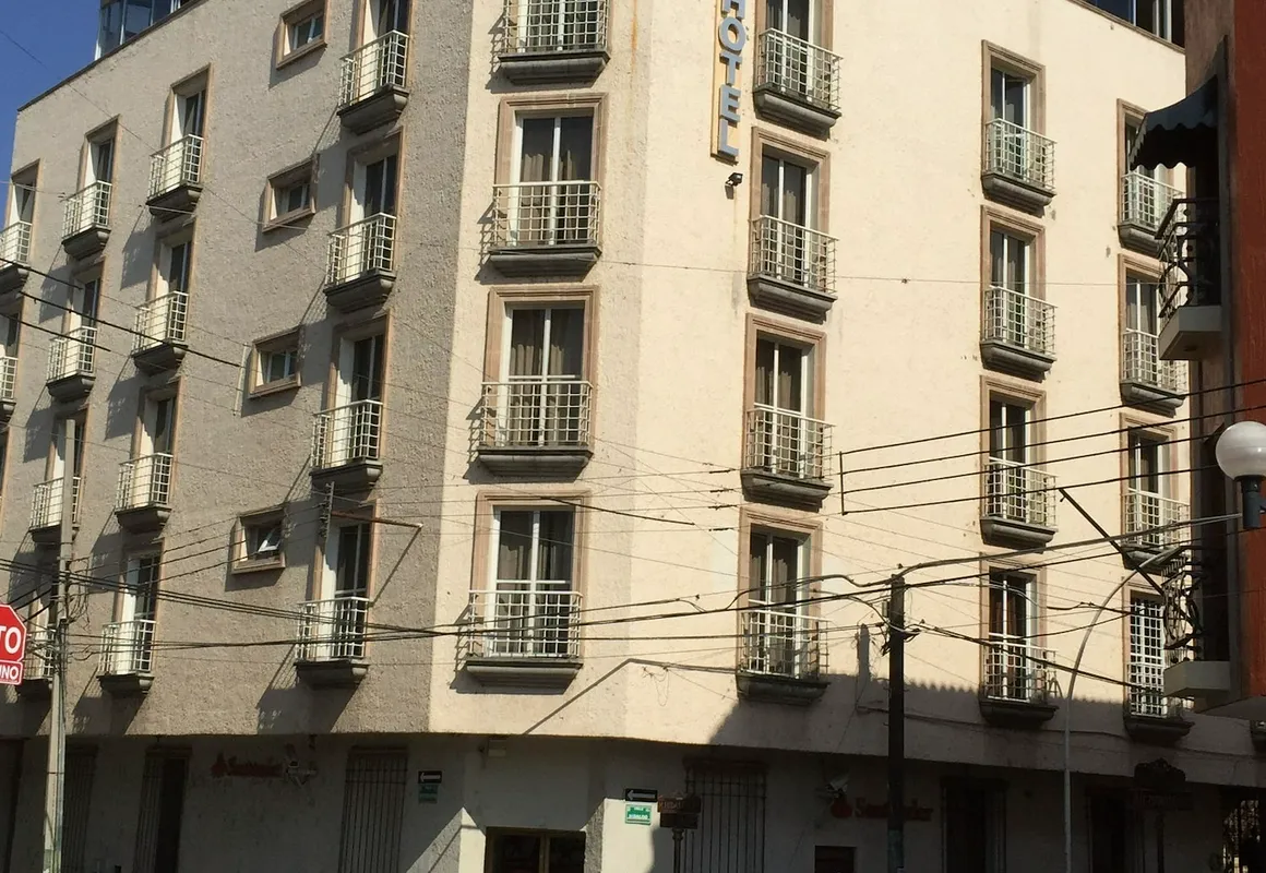 Hotel Plaza Centro hotel hero