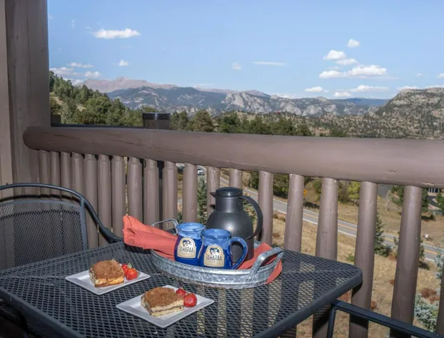 Taharaa Mountain Lodge hotel detail image 3