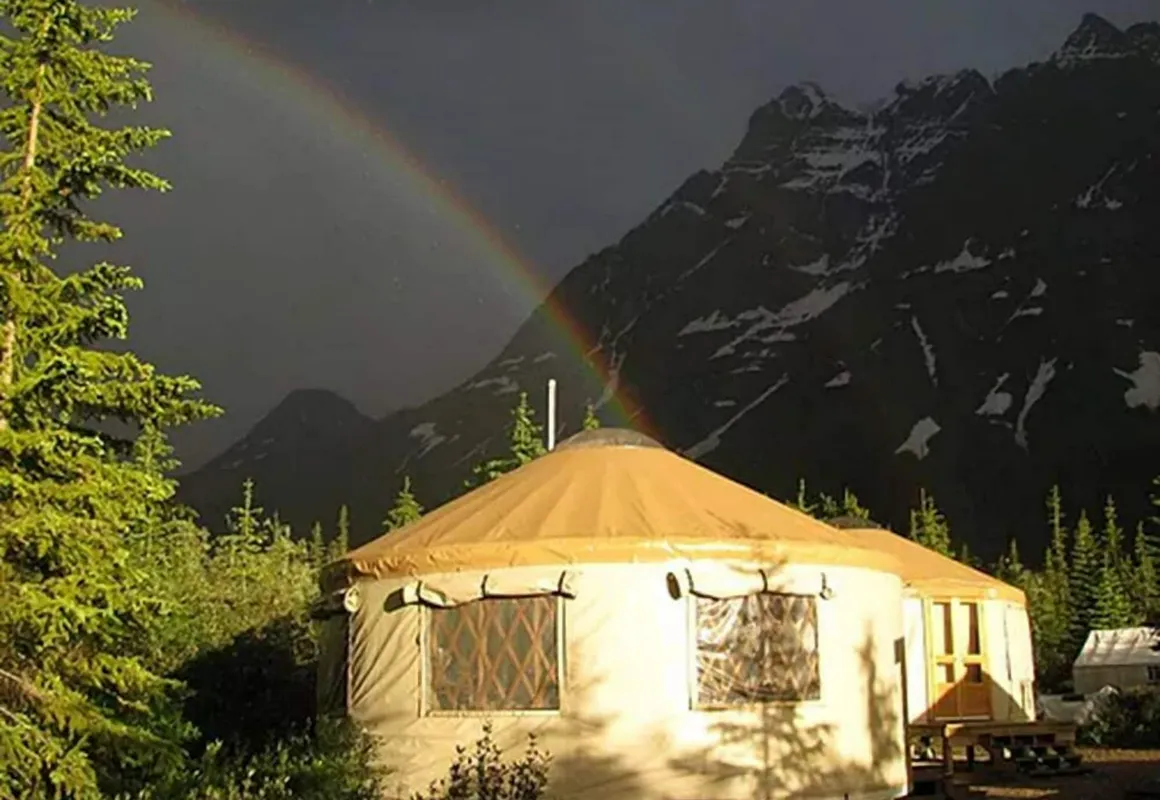 Fortress Lake Wilderness Retreat hotel hero