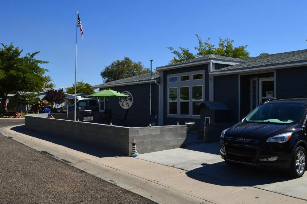 The Bear's Den B&B hotel hero