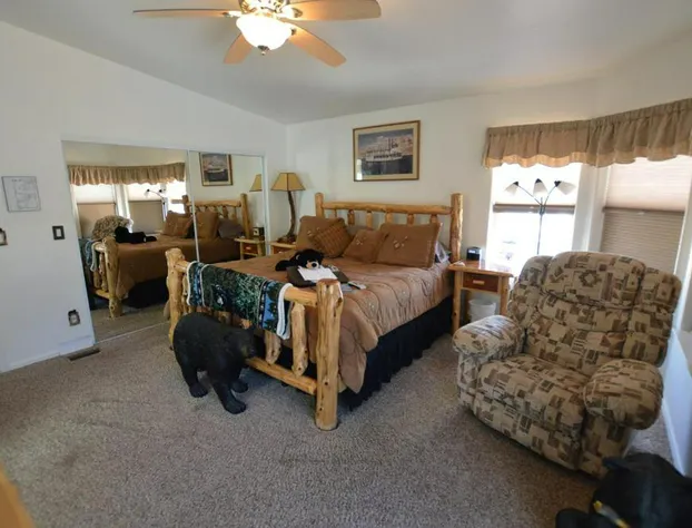 The Bear's Den B&B hotel detail image 2