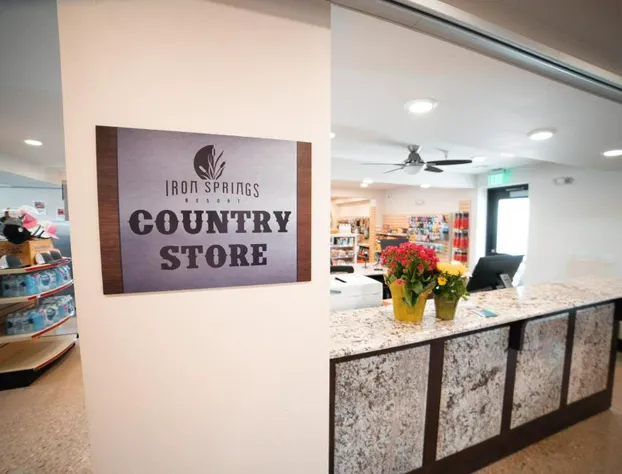 Iron Springs Luxury Lodge & Spa hotel detail image 2