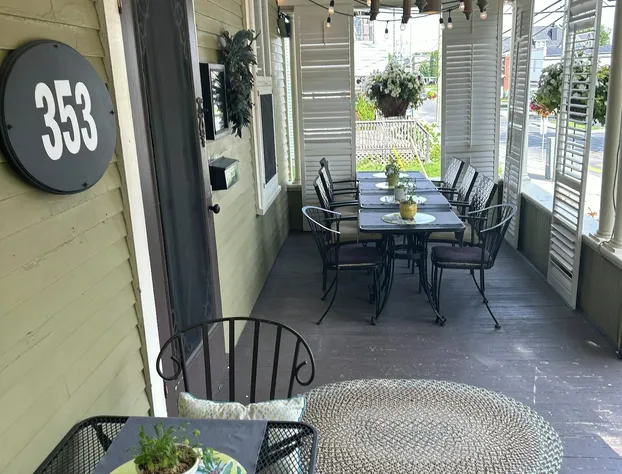 La Maison de Ville - bed & bistro hotel detail image 4