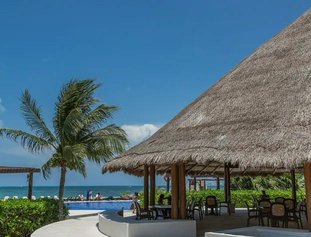 BRISA Beachfront Studio- Amazing Oceanview hotel detail image 1