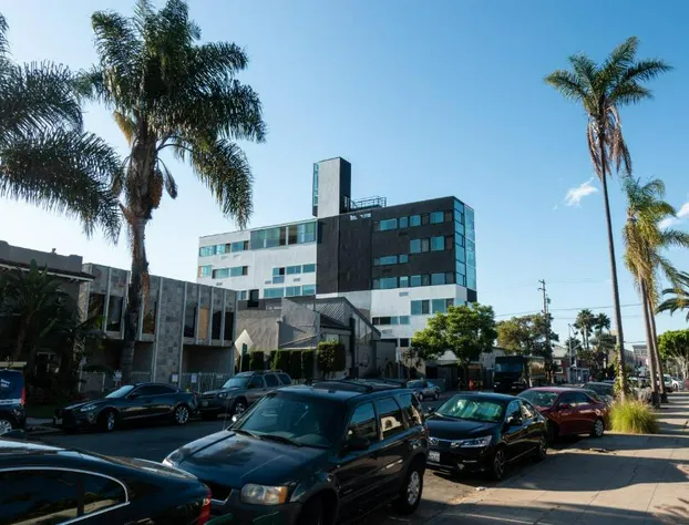 Abpopa Hillcrest hotel detail image 1