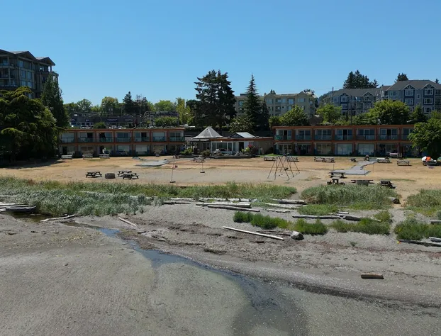 Sea Edge Beachside Hotel hotel detail image 2