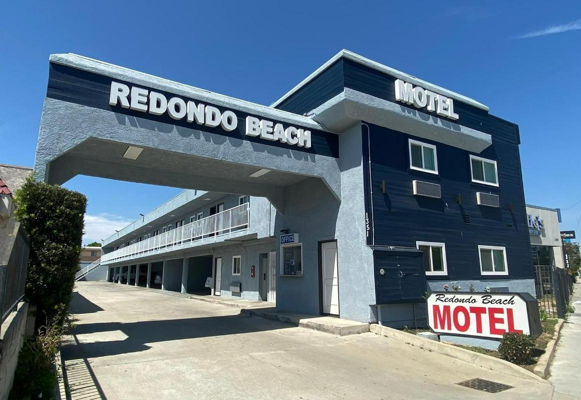 Redondo Beach Motel hotel hero