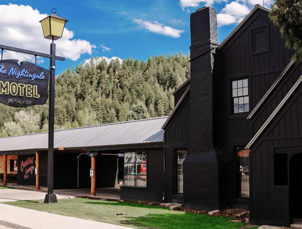 The Nightingale Motel hotel hero