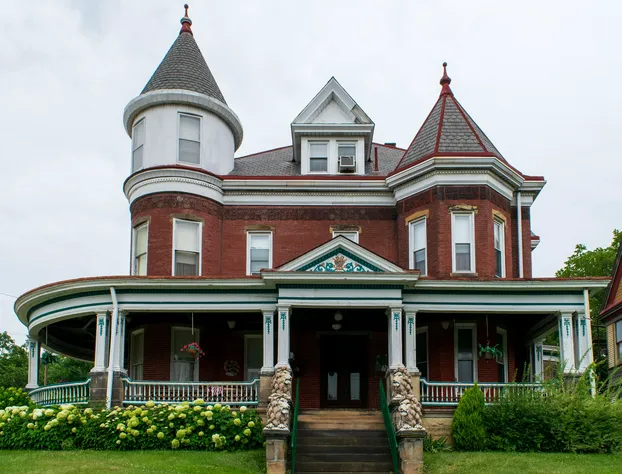The Shepherd's Inn hotel detail image 1