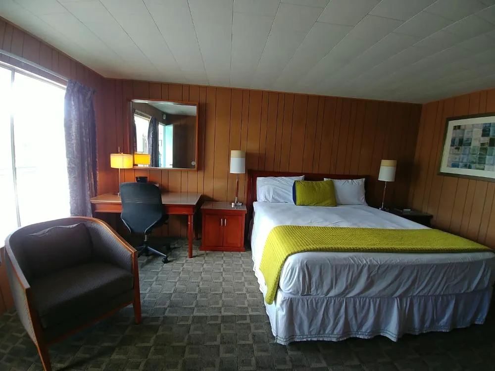 Walnut Lane Motel hotel hero