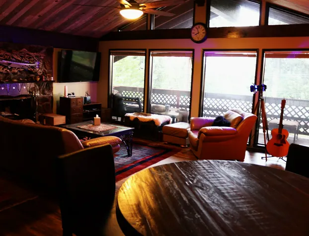 Happy Rock Inn hotel detail image 2