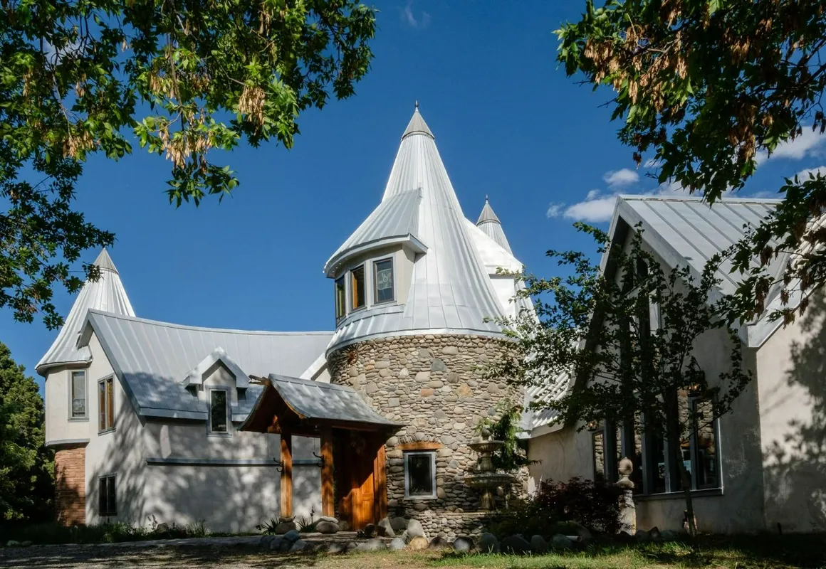 Wisehart Springs Inn hotel hero