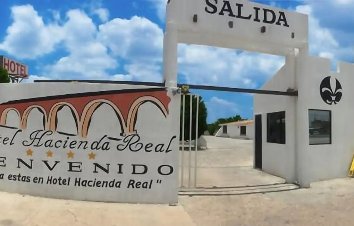 Hotel Hacienda Real hotel hero