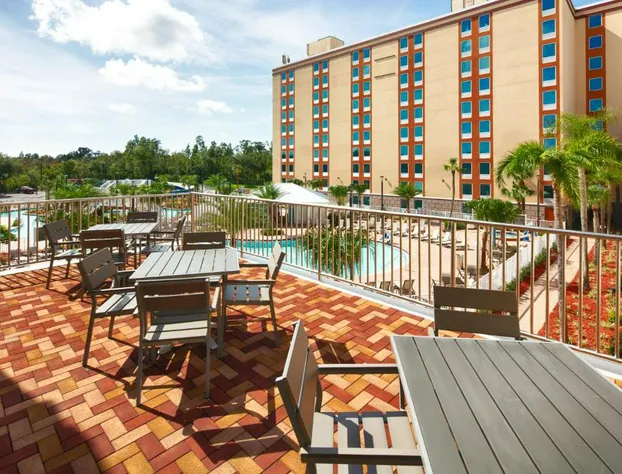 Radisson Hotel Orlando Lake Buena Vista South hotel detail image 1