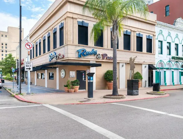 The Mansion on 17th hotel detail image 1