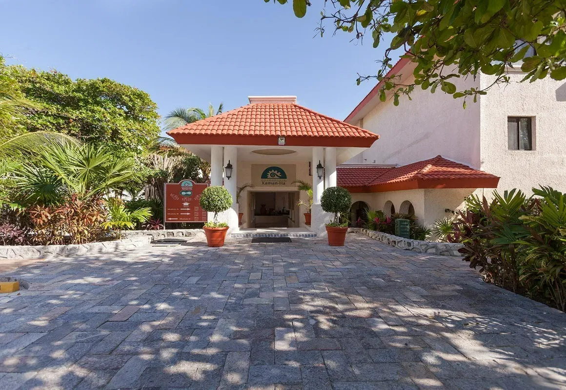 Xaman Ha 7204 hotel hero