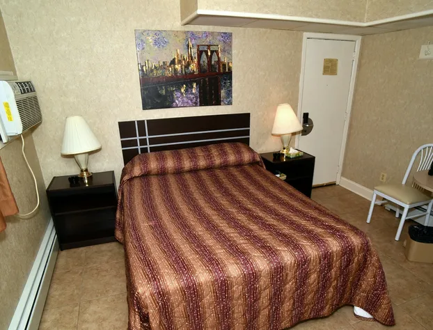 Swan Motel hotel detail image 3