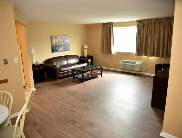 Swan Motel hotel detail image 4