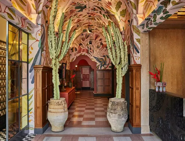 Downtown Los Angeles Proper Hotel, a Member of Design Hotels hotel detail image 4