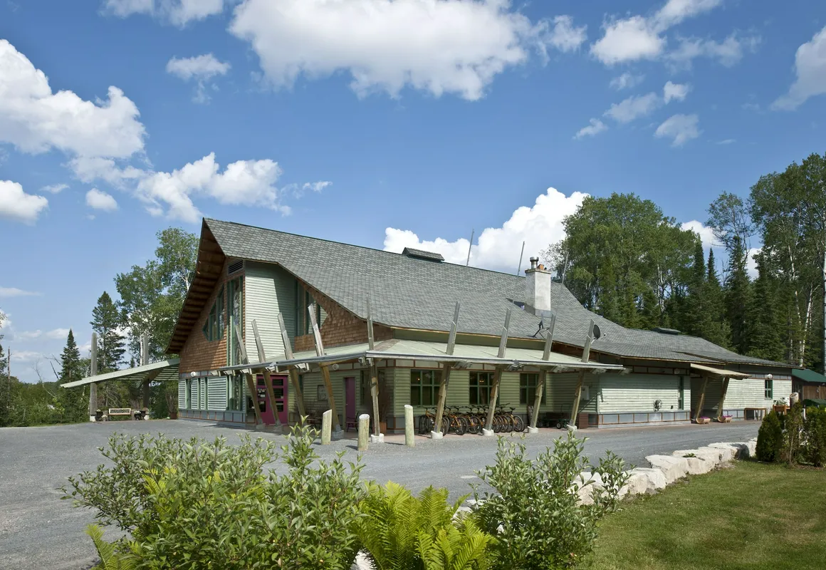Elk Lake Eco Centre hotel hero
