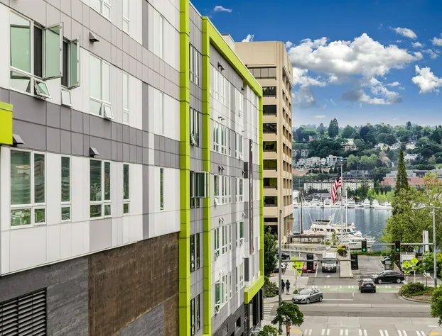 Domicile Suites at Marina SLU hotel detail image 1