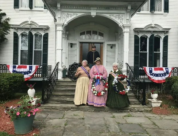 Tillinghast Manor Bed & Brunch hotel detail image 3