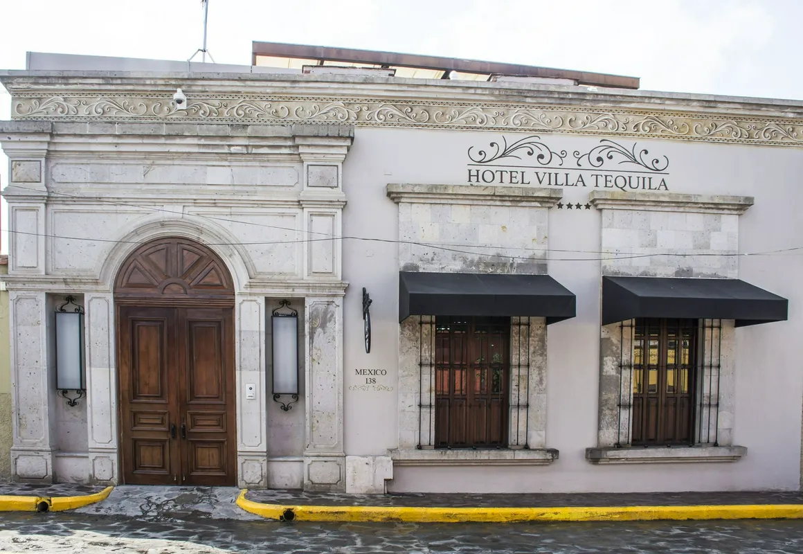 Hotel Villa Tequila hotel hero