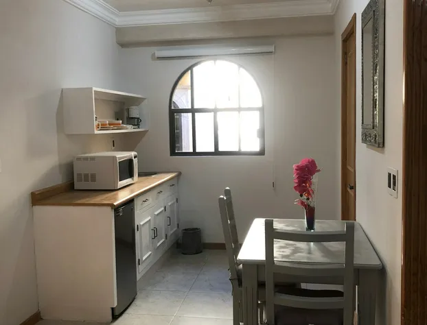 Suites Sevilla hotel detail image 4
