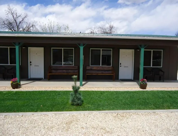 Hurricane Hideaway Lodging hotel detail image 1