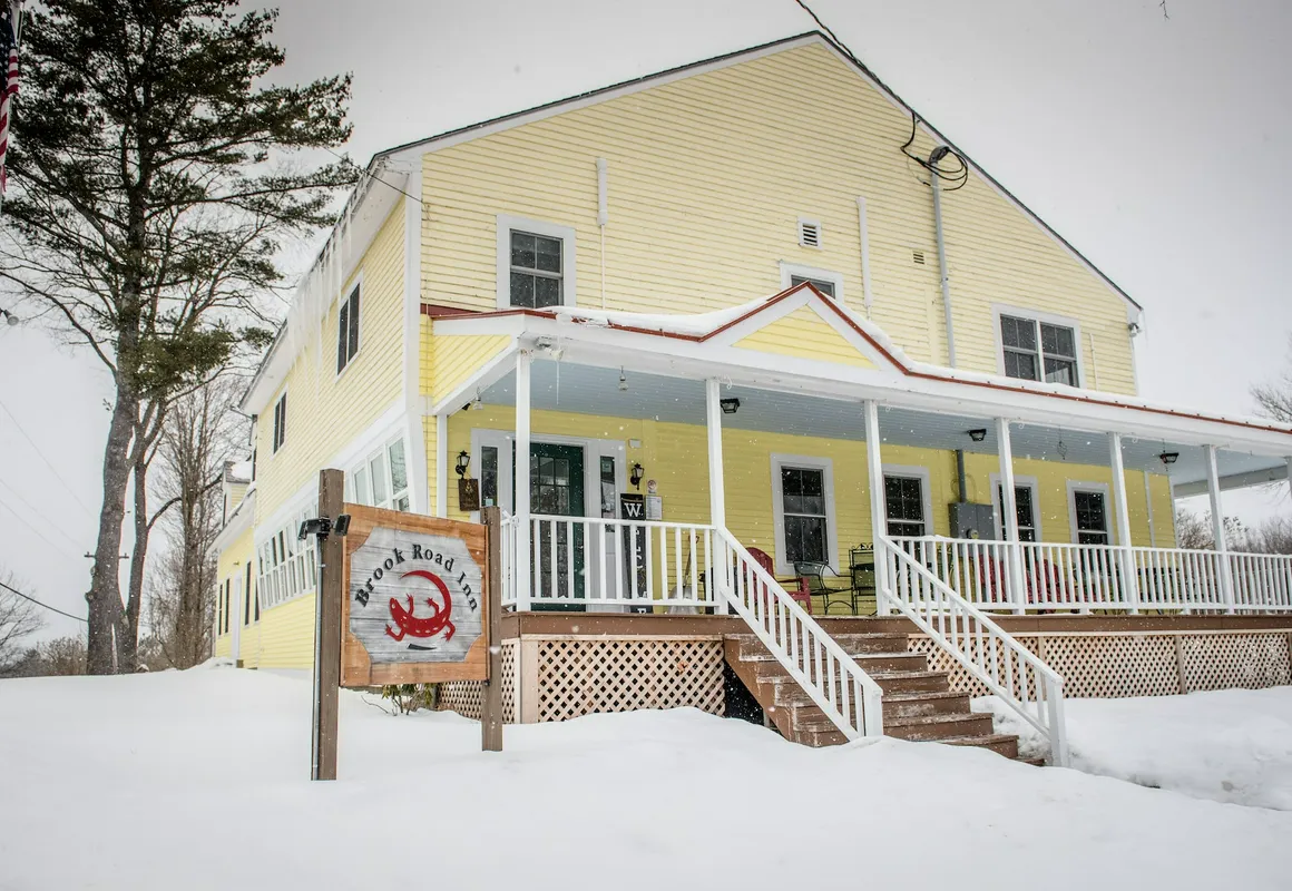 Brook Road Inn hotel hero