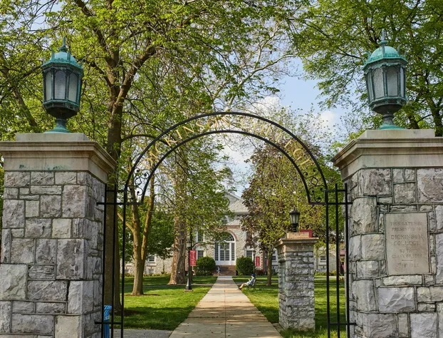 The Smith Steiner hotel detail image 1