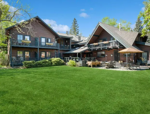 Good Medicine Lodge Bed & Breakfast hotel detail image 3