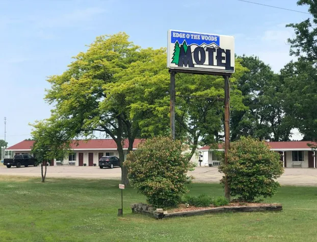 Edge Of The Woods Motel hotel detail image 1