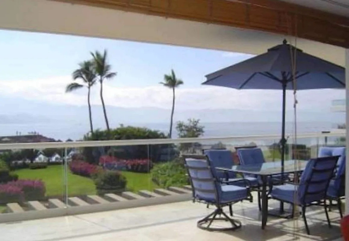 Unlimited Luxury BEGONAS Condo hotel hero