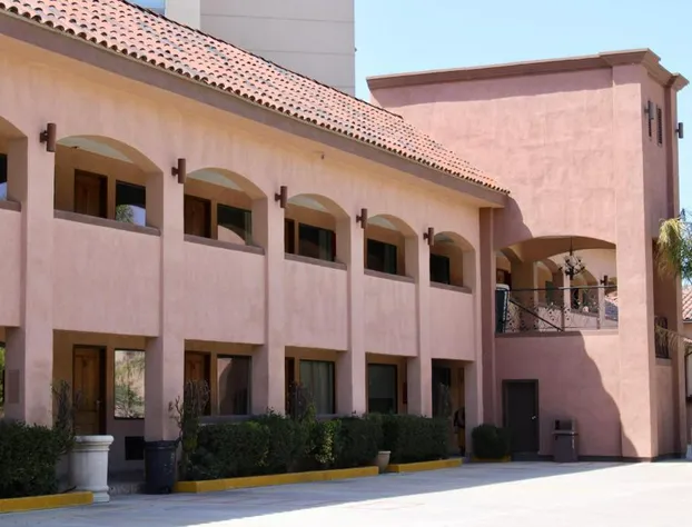 Estancia Inn hotel detail image 3