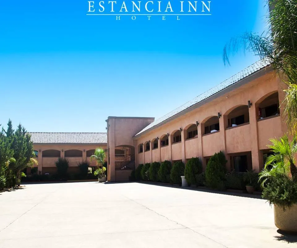 Estancia Inn hotel hero