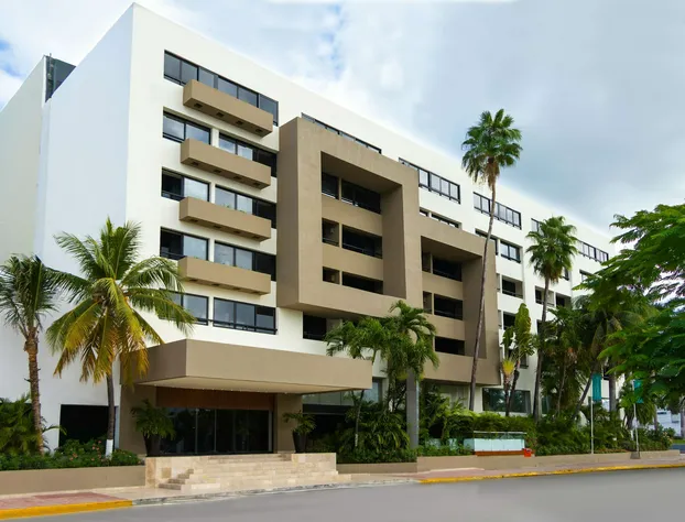 Smart Cancun The Urban Oasis hotel detail image 1