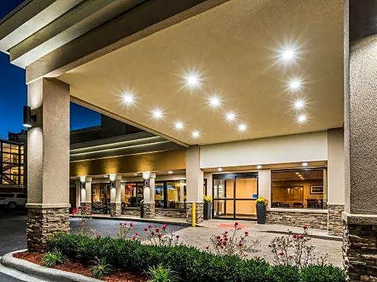 Detroit Regency Hotel hotel detail image 3